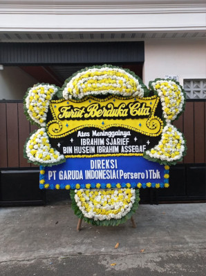 Papan Bunga Duka di Sarmi Timur